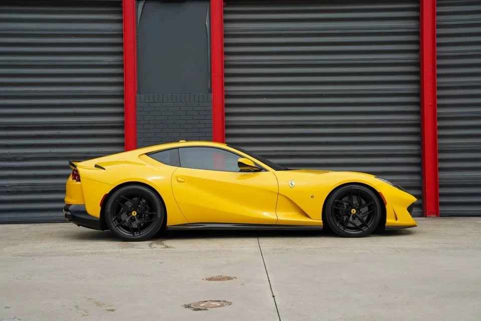 2019 Ferrari 812 Superfast - Image 7 of 20