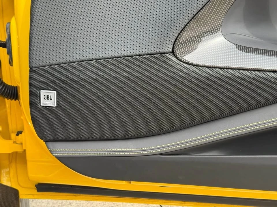 2019 Ferrari 812 Superfast - Image 19 of 20