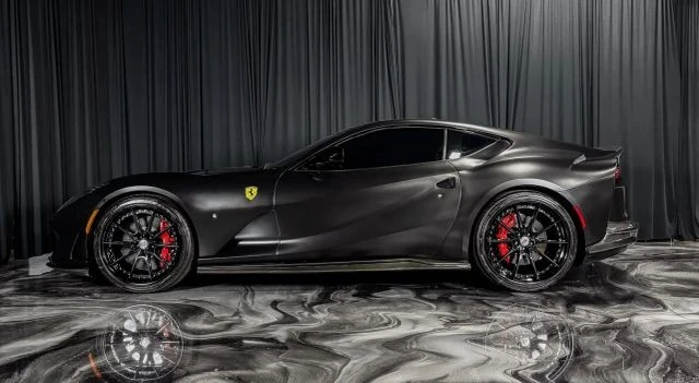 2019 Ferrari 812 Superfast - Image 3 of 19