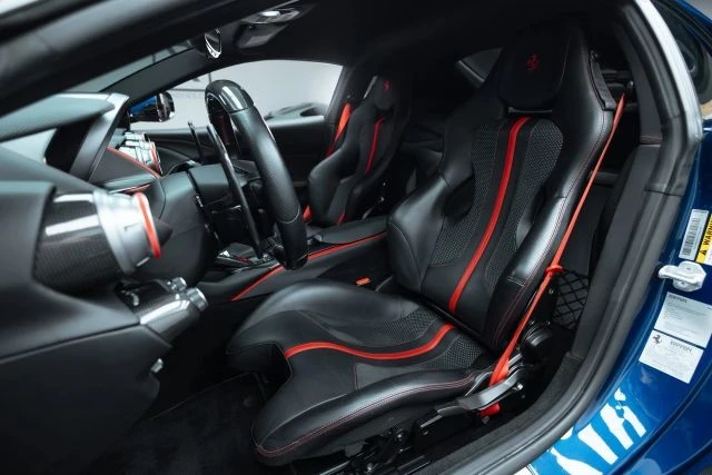 2019 Ferrari 812 Superfast - Image 3 of 21