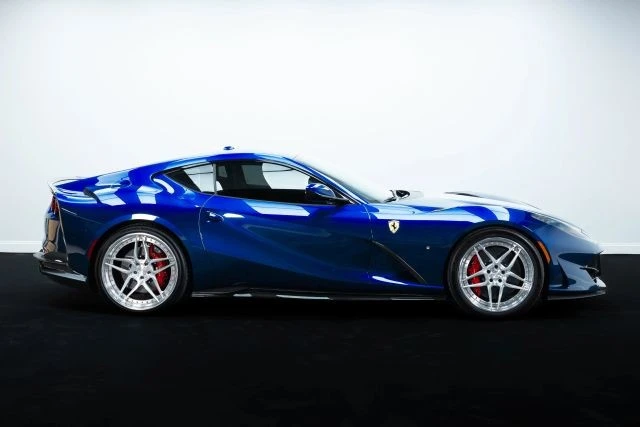 2019 Ferrari 812 Superfast - Image 10 of 21