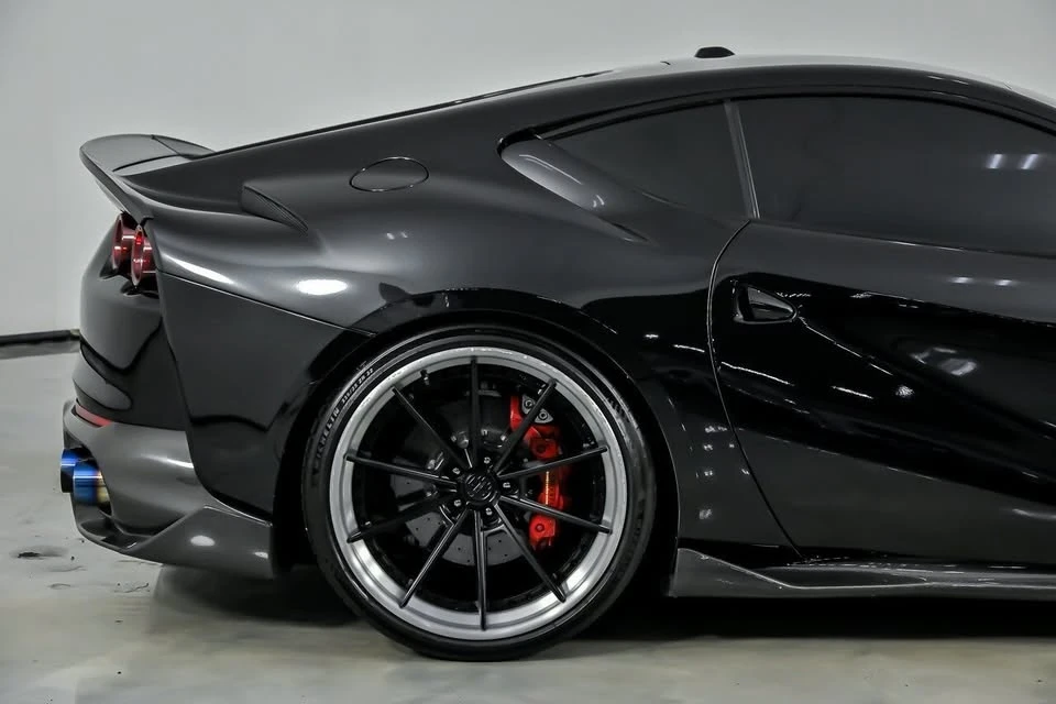2019 Ferrari 812 Superfast - Image 13 of 20