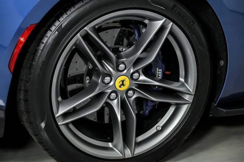 2019 Ferrari 812 Superfast - Image 16 of 21