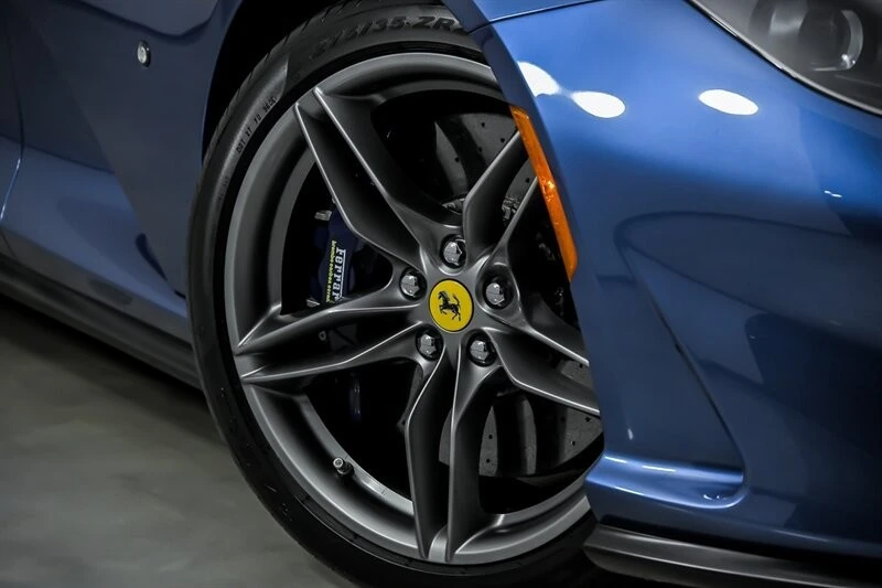 2019 Ferrari 812 Superfast - Image 4 of 21
