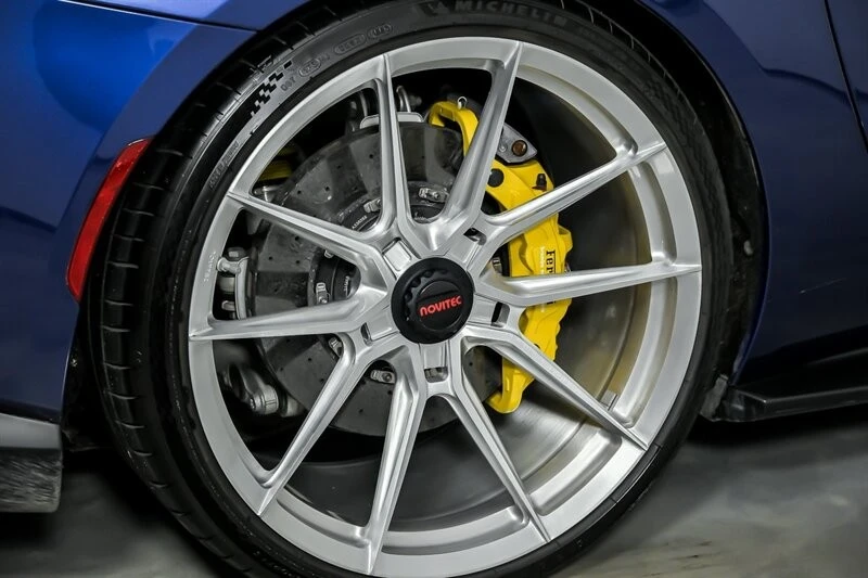 2019 Ferrari 812 Superfast - Image 16 of 21