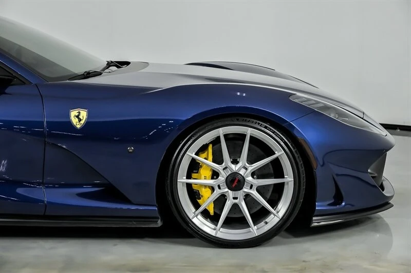 2019 Ferrari 812 Superfast - Image 15 of 21
