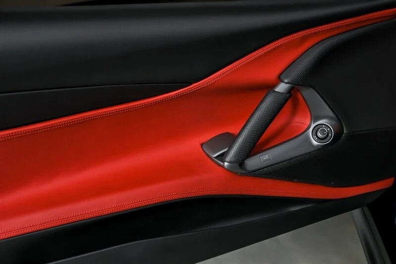 2019 Ferrari 812 Superfast - Image 23 of 31