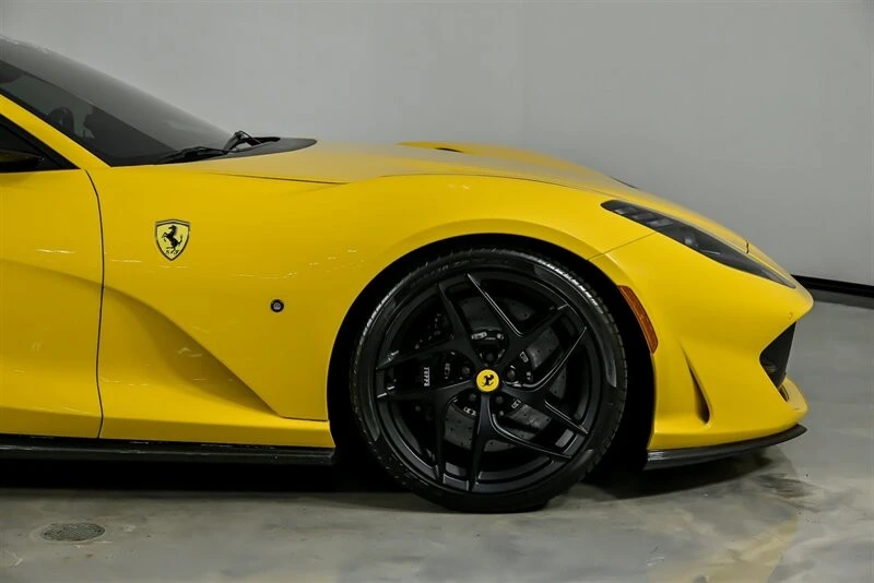 2019 Ferrari 812 Superfast - Image 15 of 21