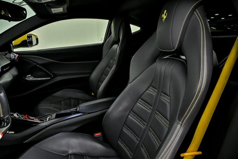 2019 Ferrari 812 Superfast - Image 23 of 31