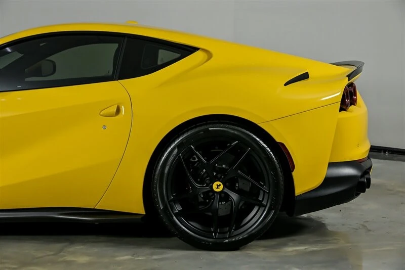 2019 Ferrari 812 Superfast - Image 9 of 21