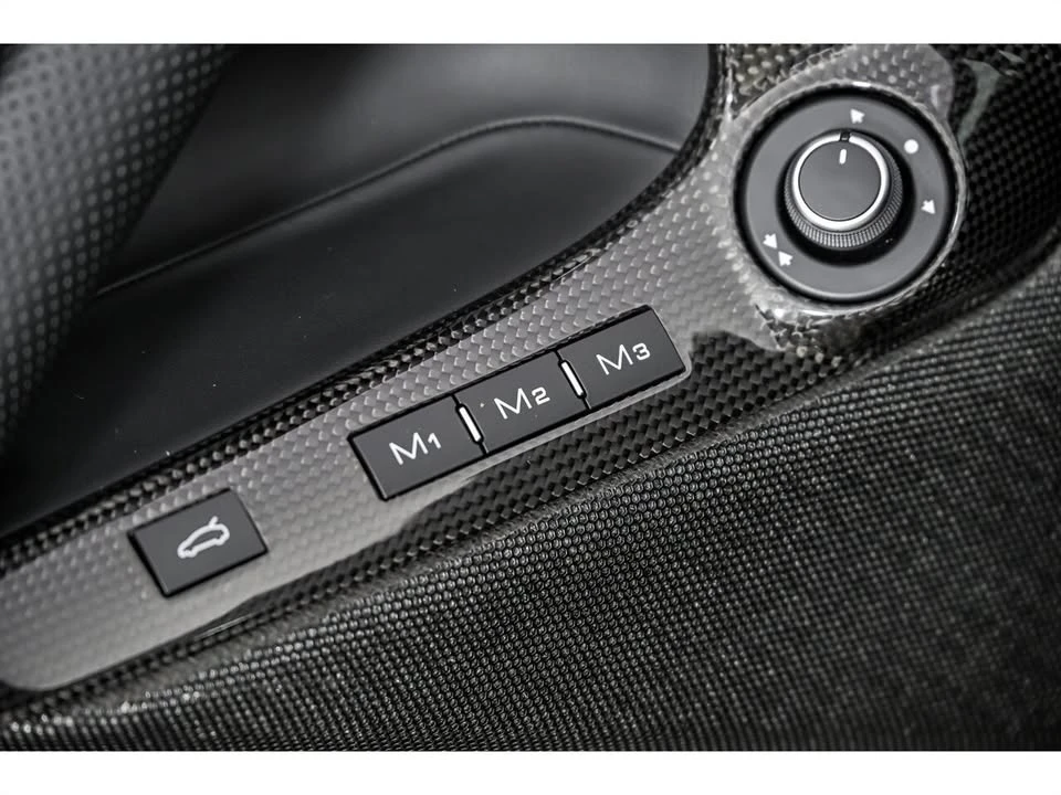 2019 Ferrari 812 Superfast - Image 18 of 20