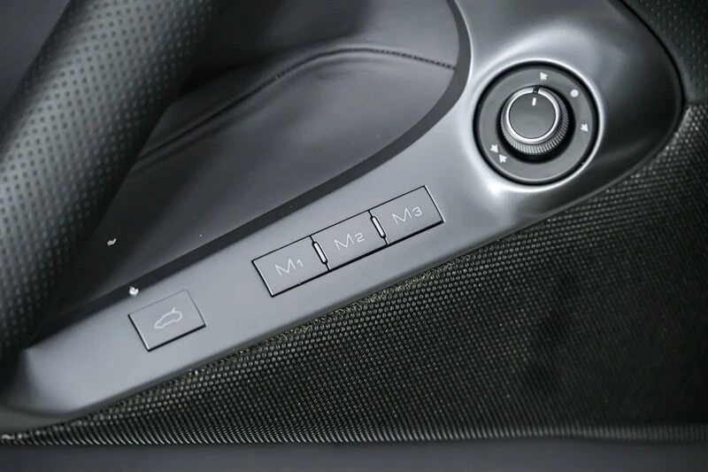 2019 Ferrari 812 Superfast - Image 19 of 21