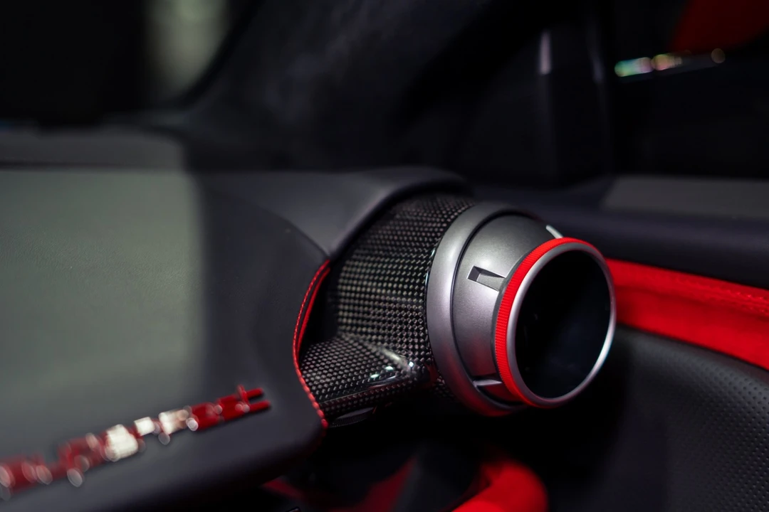 2019 Ferrari 812 Superfast - Image 11 of 31