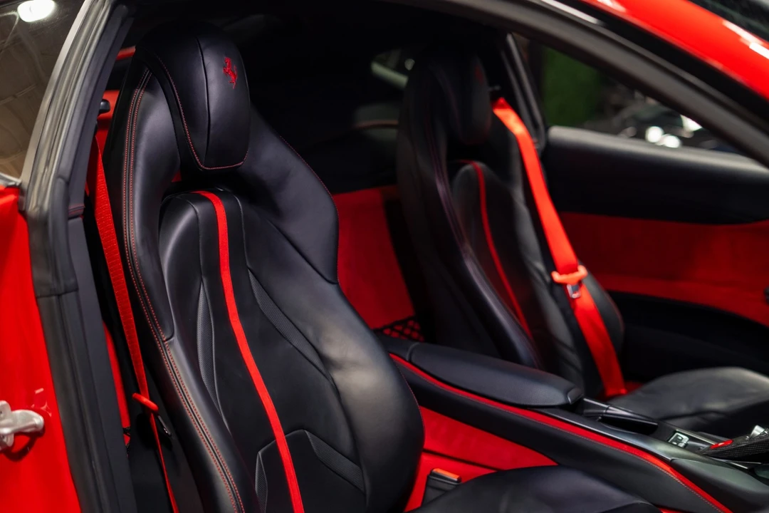 2019 Ferrari 812 Superfast - Image 21 of 31