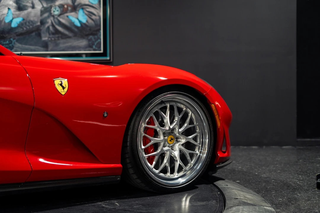 2019 Ferrari 812 Superfast - Image 30 of 31