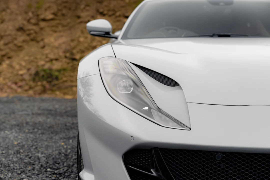 2019 Ferrari 812 Superfast - Image 18 of 31
