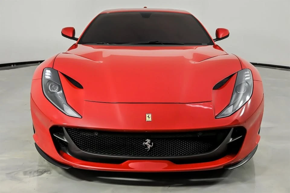 2019 Ferrari 812 Superfast - Image 4 of 20