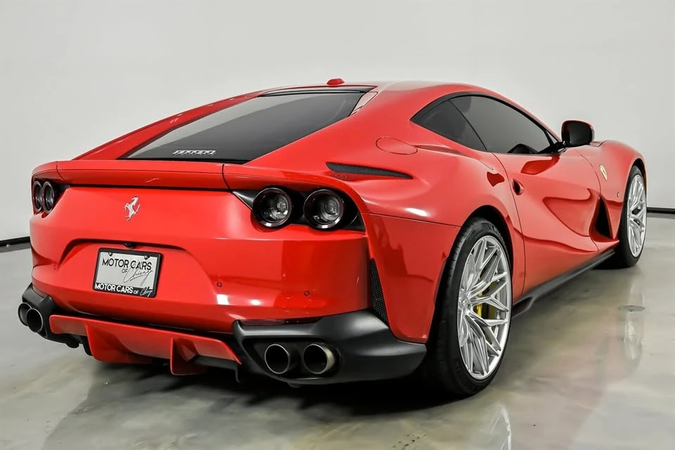 2019 Ferrari 812 Superfast - Image 9 of 20