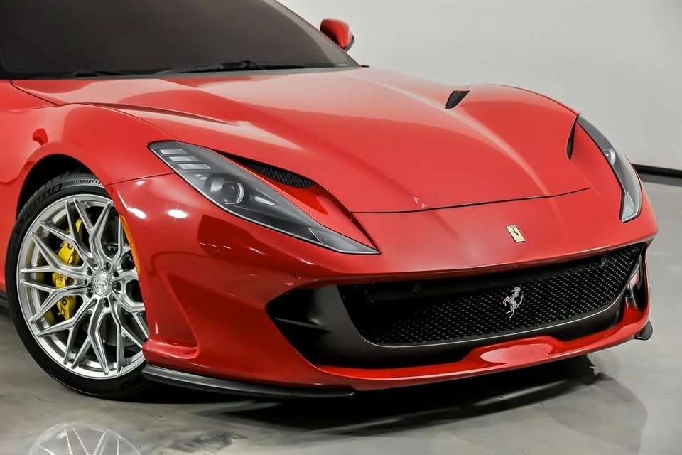 2019 Ferrari 812 Superfast - Image 2 of 20