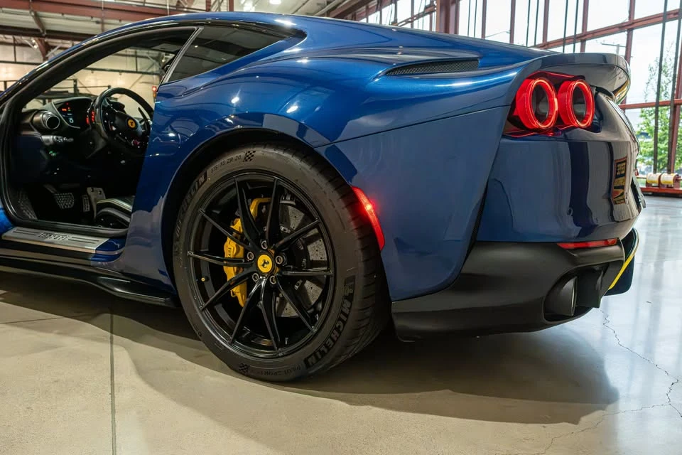 2019 Ferrari 812 Superfast - Image 4 of 16