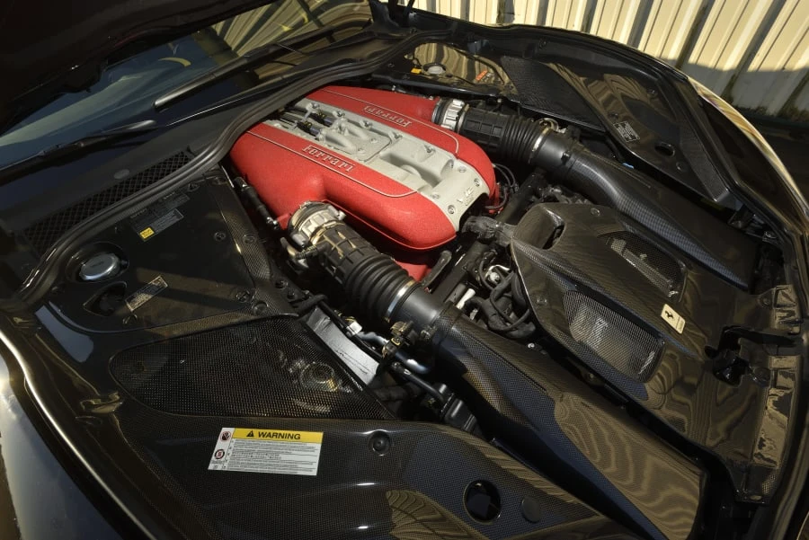 2019 Ferrari 812 Superfast - Image 28 of 31