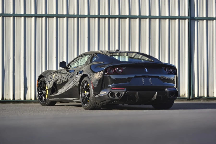 2019 Ferrari 812 Superfast - Image 10 of 31