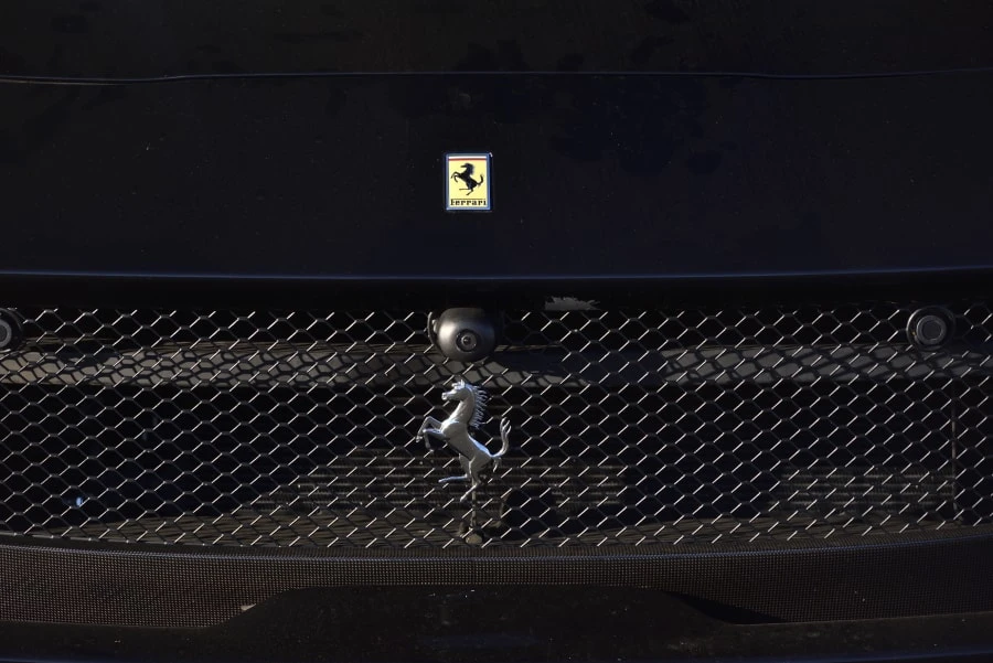 2019 Ferrari 812 Superfast - Image 15 of 31