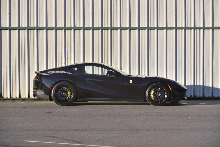 2019 Ferrari 812 Superfast - Image 20 of 31