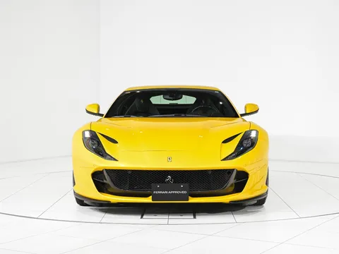 2019 Ferrari 812 Superfast
