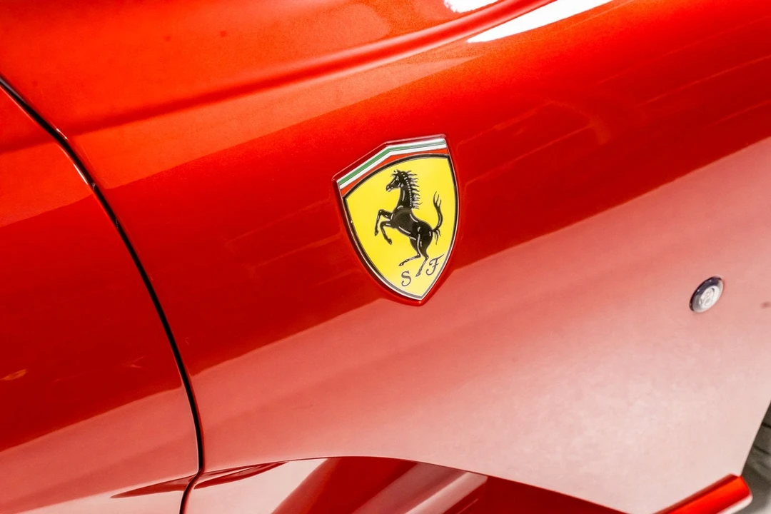 2019 Ferrari 812 Superfast - Image 30 of 31