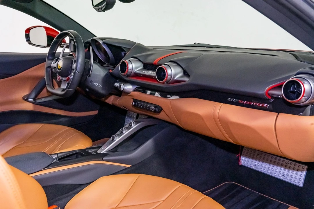 2019 Ferrari 812 Superfast - Image 27 of 31
