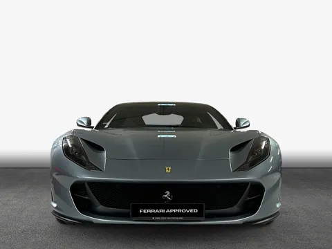 2019 Ferrari 812 Superfast