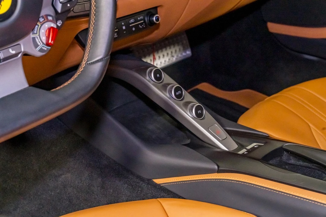 2019 Ferrari 812 Superfast - Image 20 of 31