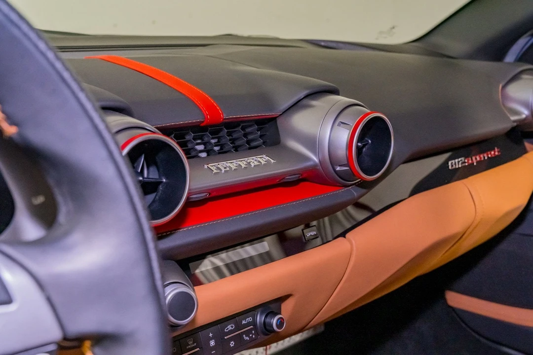 2019 Ferrari 812 Superfast - Image 23 of 31