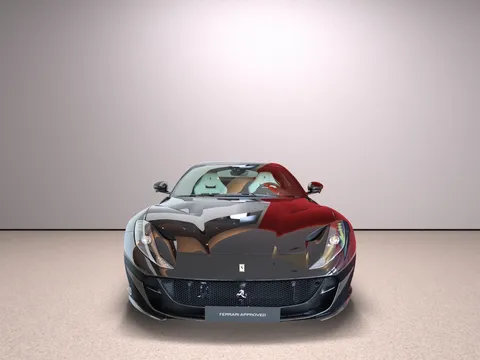 2019 Ferrari 812 Superfast