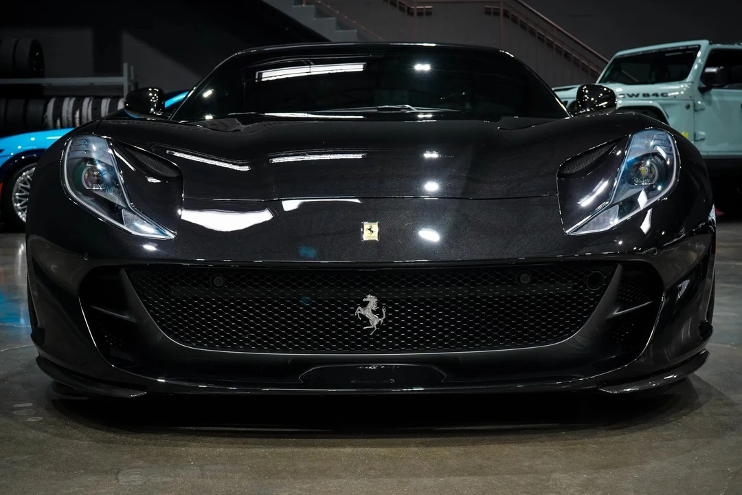 2019 Ferrari 812 Superfast - Image 8 of 31