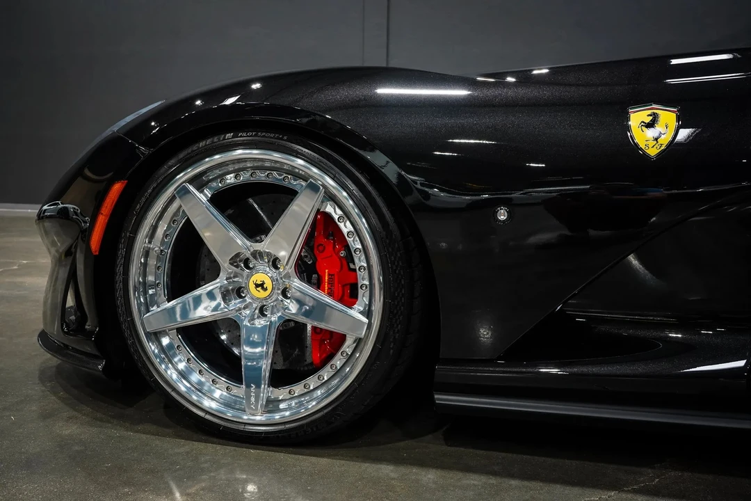 2019 Ferrari 812 Superfast - Image 18 of 31