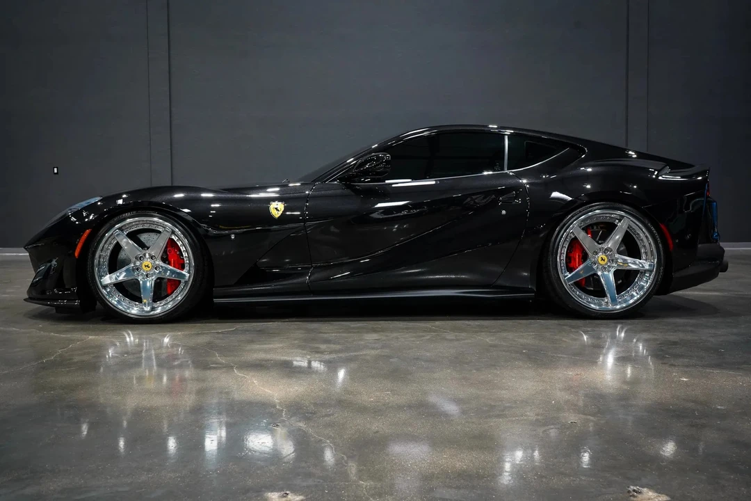 2019 Ferrari 812 Superfast - Image 2 of 31