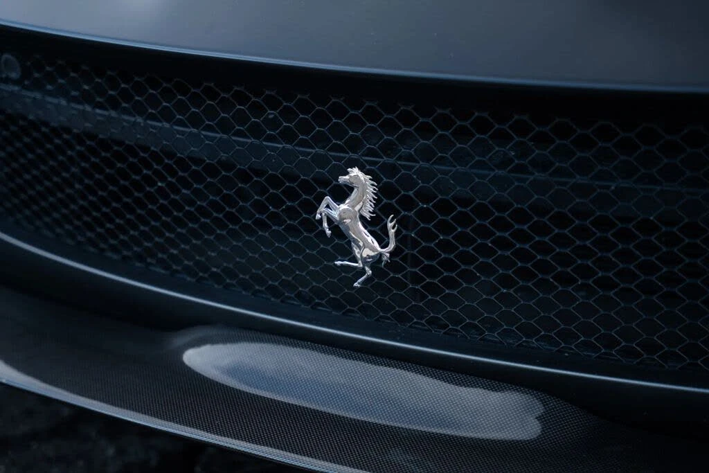 2019 Ferrari 812 Superfast - Image 29 of 31