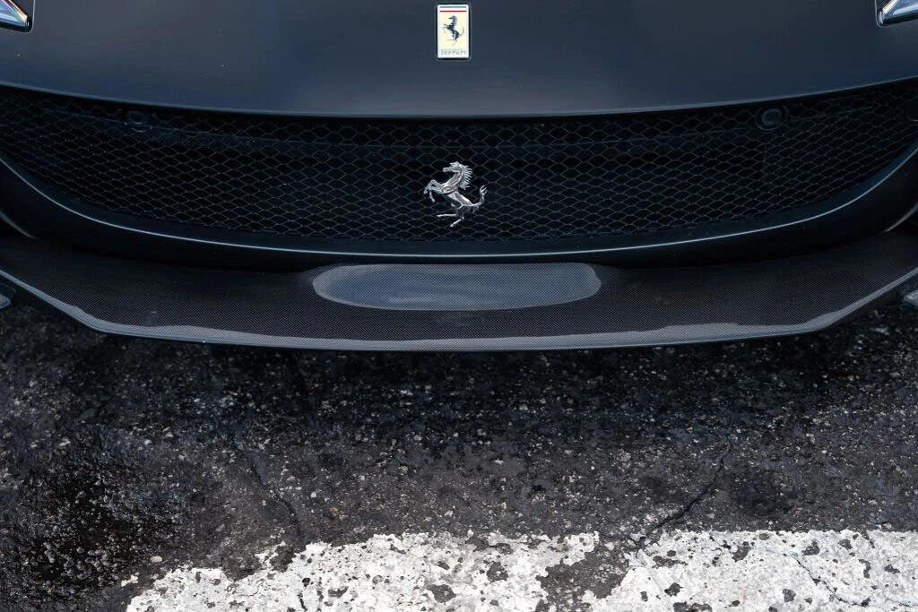 2019 Ferrari 812 Superfast - Image 30 of 31