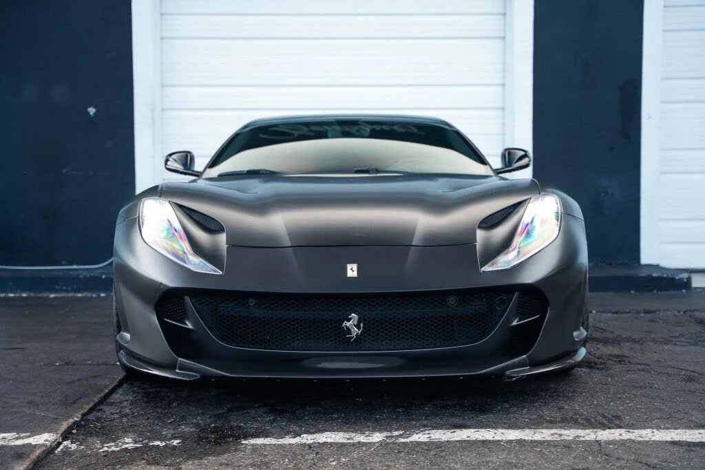 2019 Ferrari 812 Superfast - Image 2 of 31