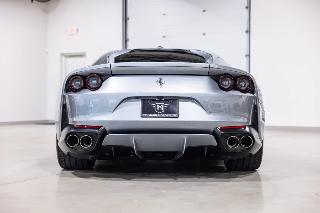 2019 Ferrari 812 Superfast - Image 5 of 31
