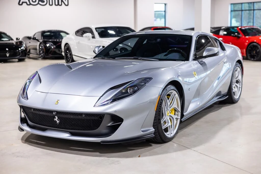2019 Ferrari 812 Superfast - Image 12 of 31