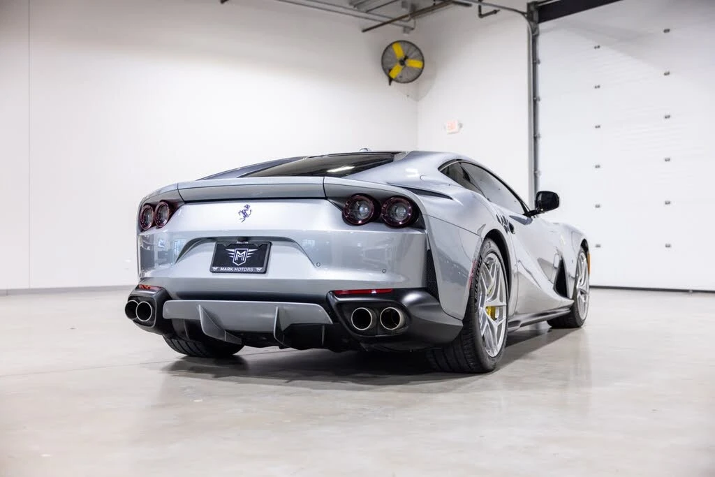 2019 Ferrari 812 Superfast - Image 4 of 31