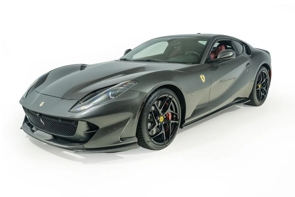 2019 Ferrari 812 Superfast - Image 2 of 31