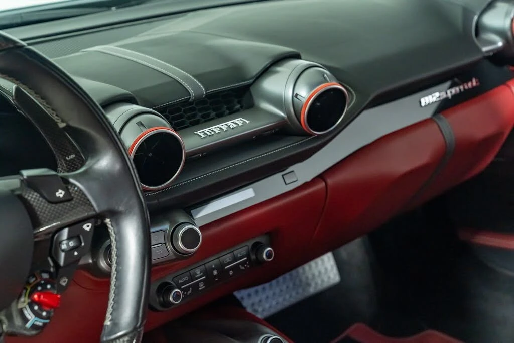 2019 Ferrari 812 Superfast - Image 20 of 31