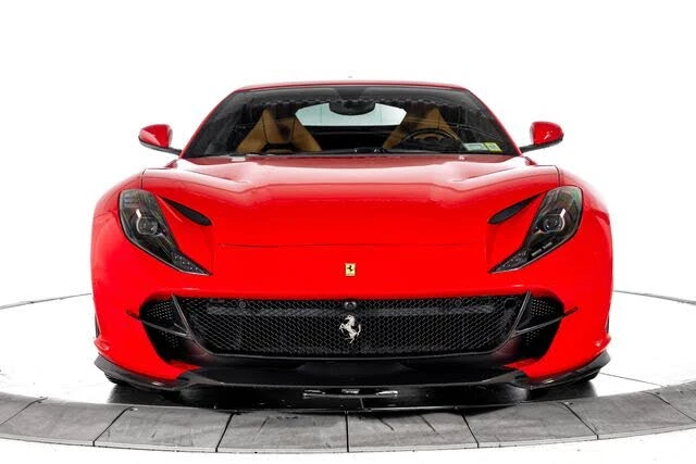 2019 Ferrari 812 Superfast - Image 14 of 31