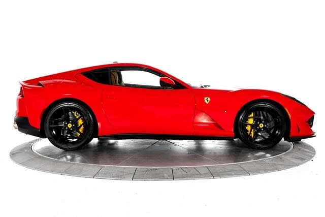 2019 Ferrari 812 Superfast - Image 12 of 31