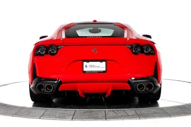 2019 Ferrari 812 Superfast - Image 8 of 31