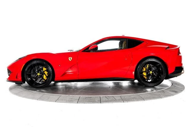 2019 Ferrari 812 Superfast - Image 3 of 31
